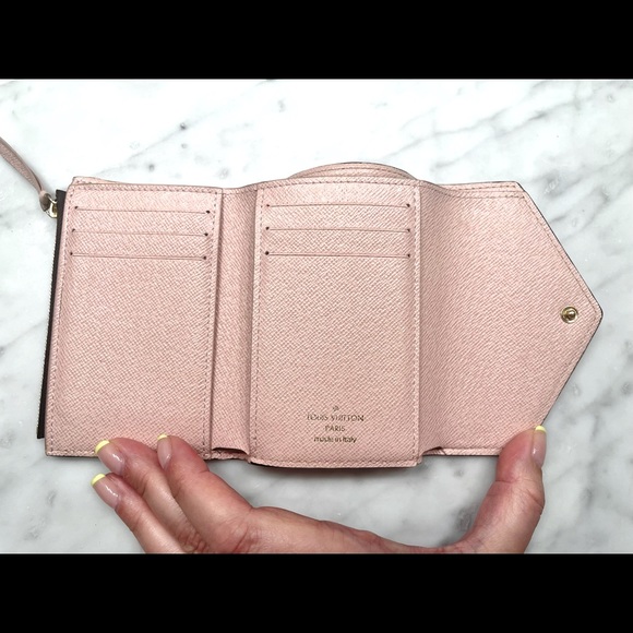 Authentic Louis Vuitton Victorine Wallet - Picture 2 of 11